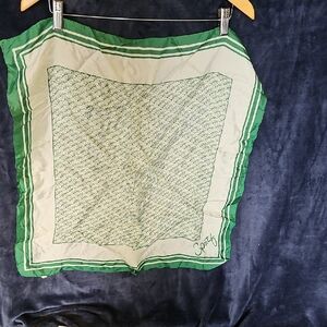 Avon Green and Cream Scarf